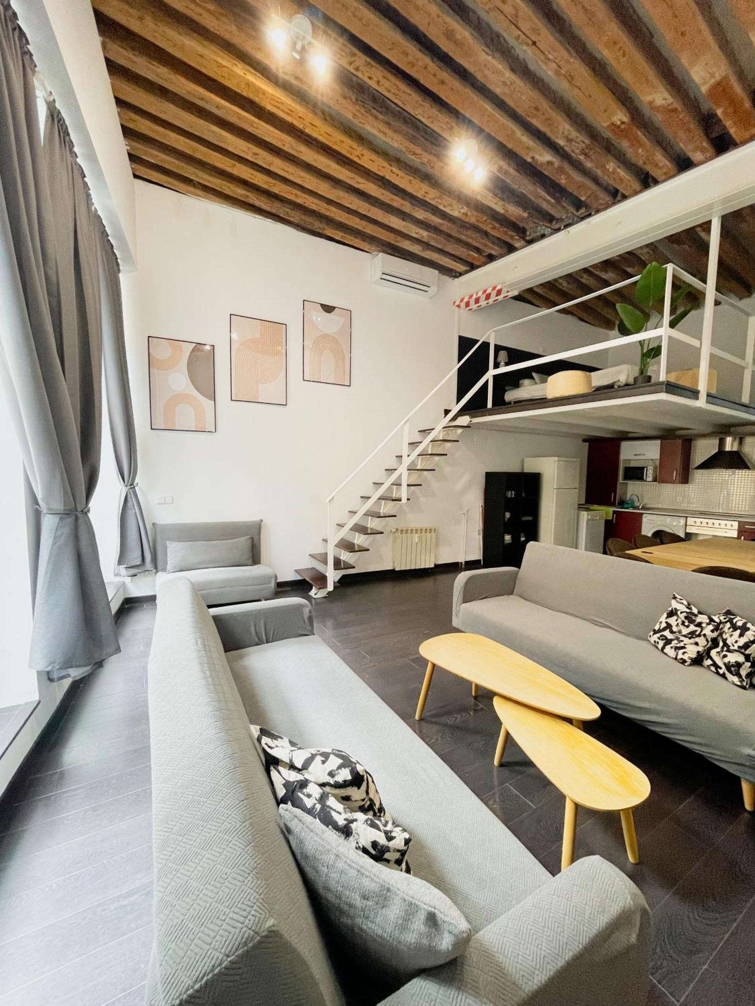 Carretas Duplex Exterior Izquierda Leilighet Madrid Eksteriør bilde